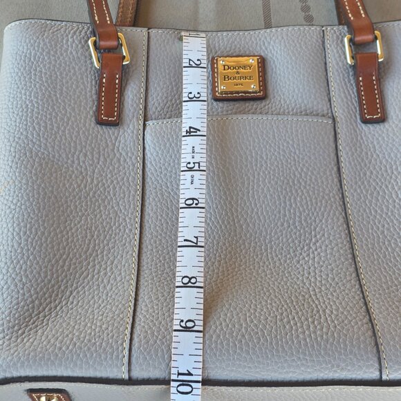 Dooney & Bourke Purse Lexington Pebble Grain Leather Shoulder Bag Tote EUC - Picture 8 of 9